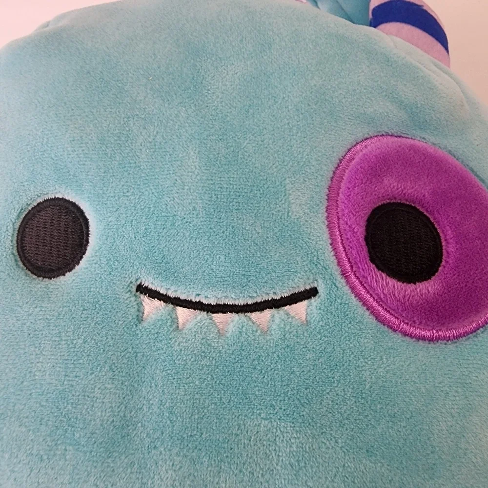 Squishmallows 12